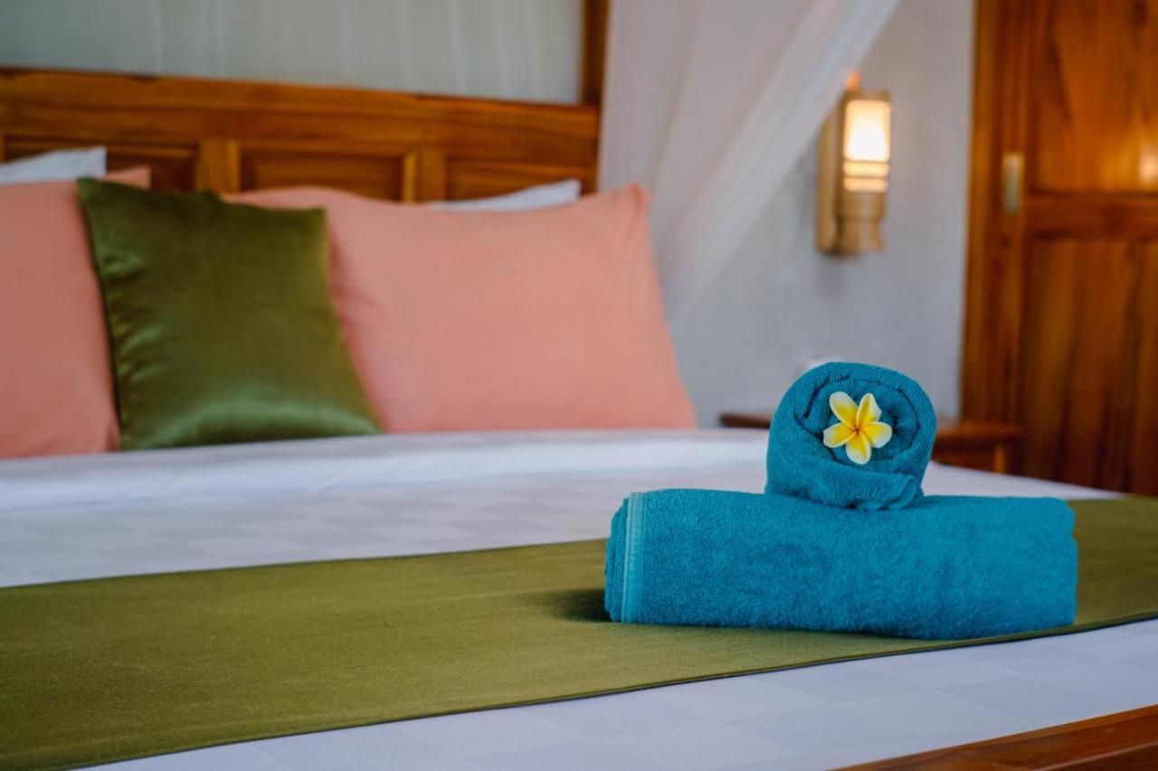 Hotel Odiyana Bali Retreat Banyuwedang Zewnętrze zdjęcie